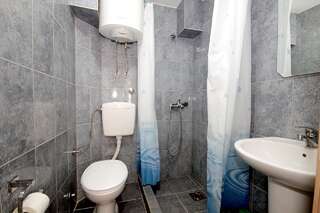 Апартаменты Apartments Pavlovic Петровац Двухместный номер с 1 кроватью и балконом, вид на море-10