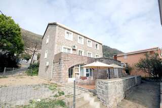 Апартаменты Apartments Pavlovic Петровац Двухместный номер с 1 кроватью и балконом, вид на море-11