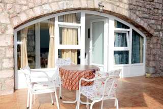 Апартаменты Apartments Pavlovic Петровац Двухместный номер с 1 кроватью и балконом, вид на море-13