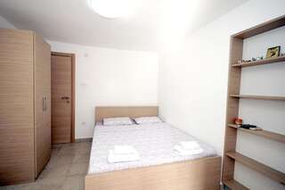 Апартаменты Apartments Pavlovic Петровац Двухместный номер с 1 кроватью и балконом, вид на море-19